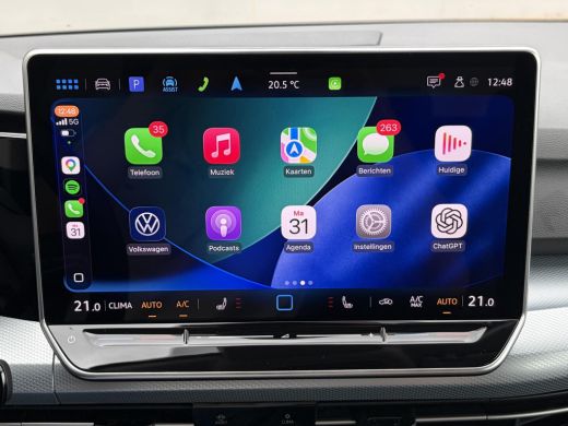Volkswagen Golf Variant 1.5 TSI R-Line Edition / Airco / Stuur & Stoelverwarming / Adaptive cruise control / hill... ActivLease financial lease