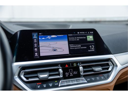 BMW 3 Serie M-Sport M-Sportstoel / HiFi / Camera / Maxton / 19inch ActivLease financial lease