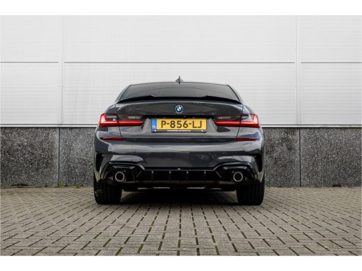 BMW 3 Serie M-Sport M-Sportstoel / HiFi / Camera / Maxton / 19inch ActivLease financial lease