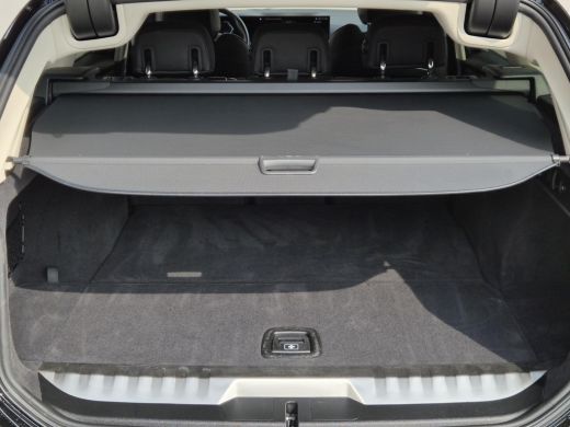 BMW 3 Serie Touring 330e / SOH 95% / Dealer onderhouden / 1.500 kg Elektr. trekhaak / EAER 60 km / Apple Carp... ActivLease financial lease