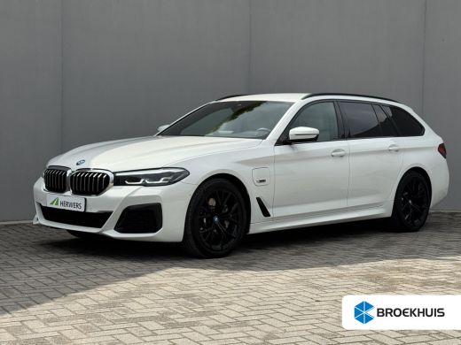 BMW 5 Serie Touring 530e High Executive INDIVIDUAL / Dealer Onderhouden / Harman Kardon / 1.700 kg Trekgewich... ActivLease financial lease