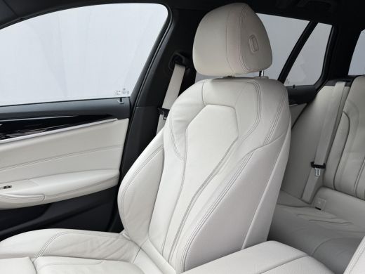 BMW 5 Serie Touring 530e High Executive INDIVIDUAL / Dealer Onderhouden / Harman Kardon / 1.700 kg Trekgewich... ActivLease financial lease