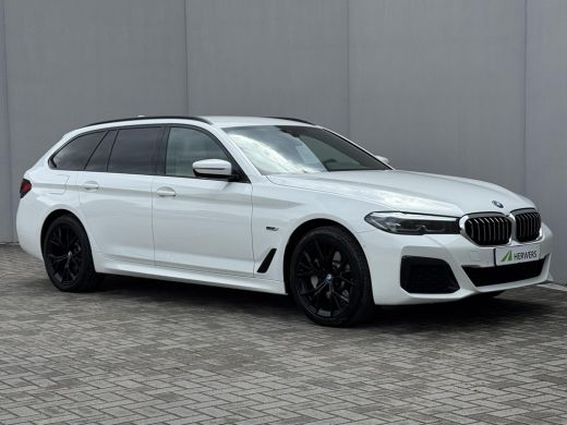 BMW 5 Serie Touring 530e High Executive INDIVIDUAL / Dealer Onderhouden / Harman Kardon / 1.700 kg Trekgewich... ActivLease financial lease
