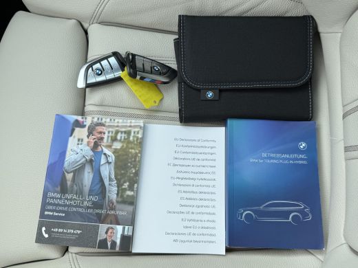 BMW 5 Serie Touring 530e High Executive INDIVIDUAL / Dealer Onderhouden / Harman Kardon / 1.700 kg Trekgewich... ActivLease financial lease