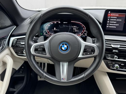 BMW 5 Serie Touring 530e High Executive INDIVIDUAL / Dealer Onderhouden / Harman Kardon / 1.700 kg Trekgewich... ActivLease financial lease