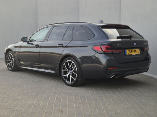 BMW 5 Serie Touring 530e xDrive Business Edition Plus / Accu SOH 98% / Drie fase laden / Apple Carplay Androi... ActivLease financial lease