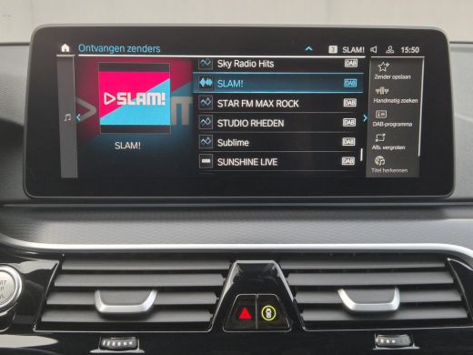 BMW 5 Serie Touring 530e xDrive Business Edition Plus / Accu SOH 98% / Drie fase laden / Apple Carplay Androi... ActivLease financial lease