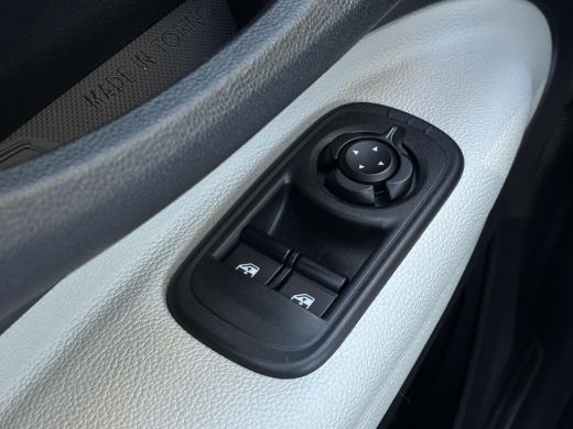 Fiat 500e La Prima 42 kWh / SOH 94% / Apple Carplay/Android Auto / Achteruitrijcamera / Adaptieve Cruise Co... ActivLease financial lease