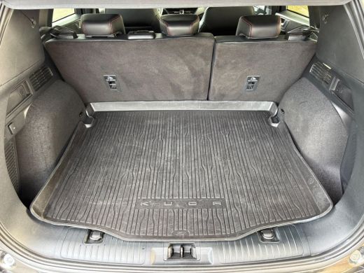 Ford Kuga 2.5 PHEV ST-Line X / Dealer onderhouden / Trekgewicht 1.500 kg / Navigatie / Stuur-, stoel- & ach... ActivLease financial lease