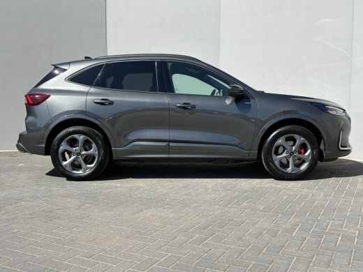 Ford Kuga 2.5 PHEV ST-Line X / Fabrieksgarantie t/m 02-2029 / WINTER-PACK / Trekgewicht 2.100 KG / Elektris... ActivLease financial lease