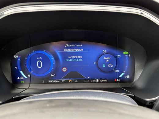 Ford Kuga 2.5 PHEV ST-Line X / Winter-pack / Airco (automatisch) / Navigatiesysteem full map / ActivLease financial lease