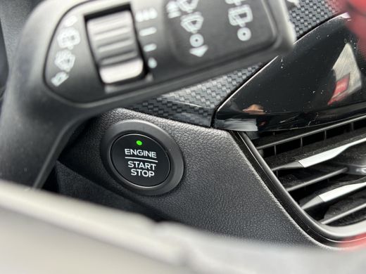 Ford Kuga 2.5 PHEV ST-Line X / Winter-pack / Airco (automatisch) / Navigatiesysteem full map / ActivLease financial lease
