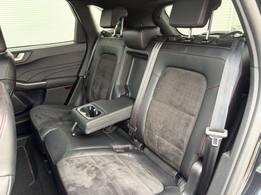 Ford Kuga 2.5 PHEV ST-Line X / Winter-pack / Airco (automatisch) / Navigatiesysteem full map / ActivLease financial lease