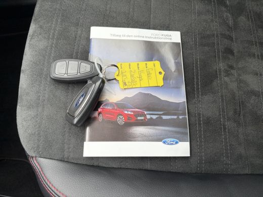 Ford Kuga 2.5 PHEV ST-Line X / Winter-pack / Airco (automatisch) / Navigatiesysteem full map / ActivLease financial lease