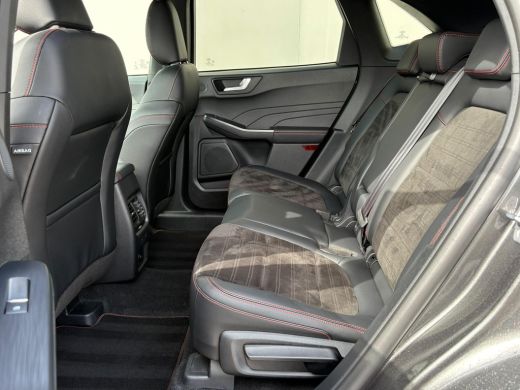 Ford Kuga 2.5 PHEV ST-Line X / Winter-Pack / Dealer onderhouden / Achteruitrijcamera / Adaptieve Cruise Con... ActivLease financial lease