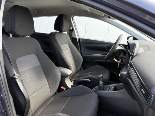 Hyundai Bayon 1.0 T-GDI Comfort / Uit Voorraad Leverbaar / Cruise control / Airco / Apple & Android Carplay / ActivLease financial lease
