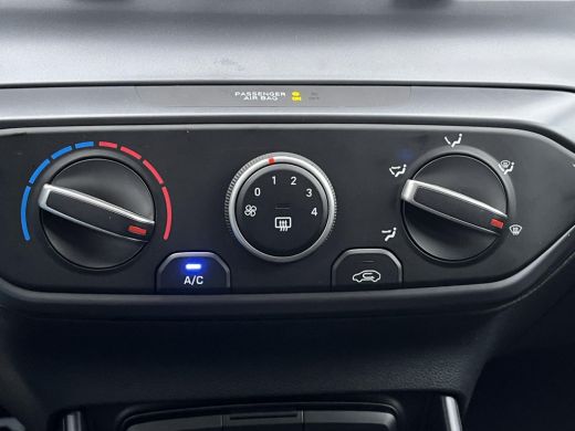 Hyundai Bayon 1.0 T-GDI Comfort / Navigatie / Achteruitrijcamera / Airco / Cruise Control / LED Dagrijverlichti... ActivLease financial lease