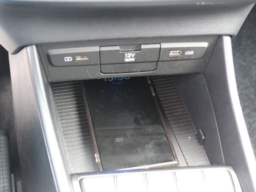 Hyundai Bayon 1.0 T-GDI Comfort / Navigatie / Achteruitrijcamera / Parkeersensoren Achter / Airco / Cruise Cont... ActivLease financial lease