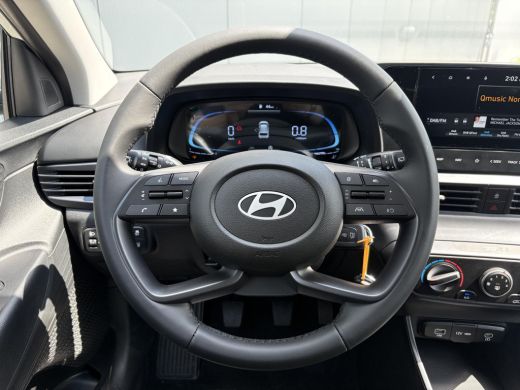 Hyundai Bayon 1.0 T-GDI E-Motion / Uit Voorraad Leverbaar / Snel Rijden / Navigatie / Cruise Control Adaptief /... ActivLease financial lease