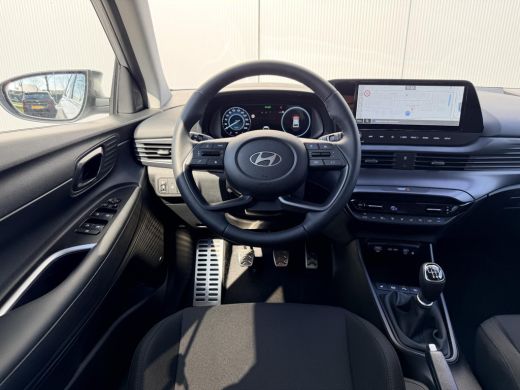 Hyundai Bayon 1.0 T-GDI Premium / Stoel- & Stuurverwarming / Climate Control / Cruise Control / LED Verlichting... ActivLease financial lease
