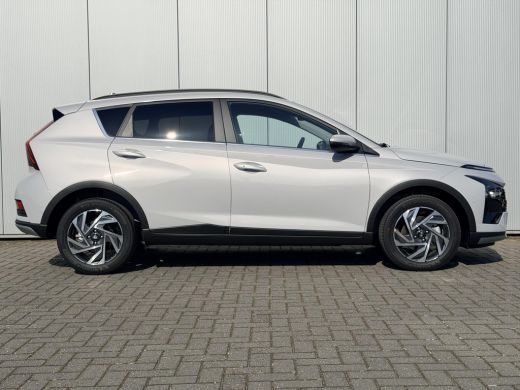 Hyundai Bayon 1.0 T-GDI Premium / Stoel- & Stuurverwarming / Climate Control / Cruise Control / LED Verlichting... ActivLease financial lease