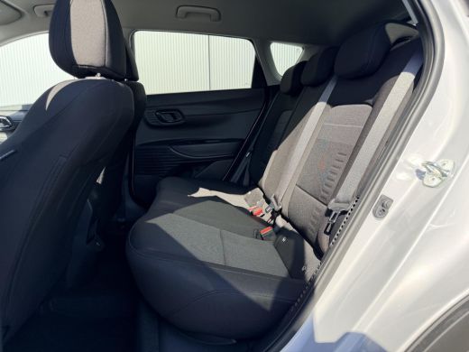 Hyundai Bayon 1.0 T-GDI Premium / Stoel- & Stuurverwarming / Climate Control / Cruise Control / LED Verlichting... ActivLease financial lease