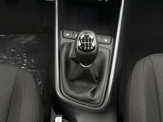 Hyundai Bayon 1.0 T-GDI Premium / Dodehoekdetectie / Stoel- & Stuurverwarming / Achteruitrijcamera / Climate Co... ActivLease financial lease