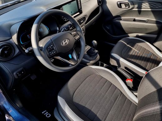 Hyundai i10 1.0 Comfort Apple Carplay/Android Auto / audio-navigatie full map / achteruitrijcamera / ActivLease financial lease