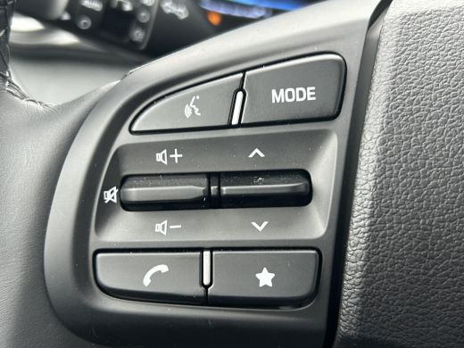 Hyundai i10 1.0 Premium / Navigatie / Cruise Control / ActivLease financial lease