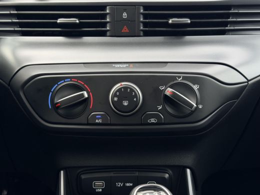 Hyundai i20 1.0 T-GDI Comfort / Navigatie / Achteruitrijcamera / Airco / Cruise Control / Parkeersensoren Ach... ActivLease financial lease