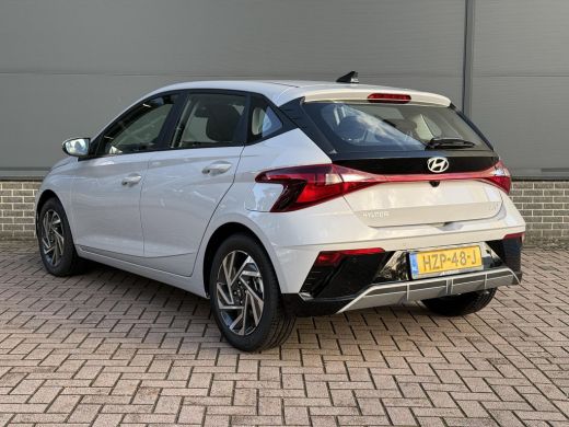 Hyundai i20 1.0 T-GDI Comfort / Apple Carplay & Android Auto / Airco / Navigatie / Achteruitrij Camera / Crui... ActivLease financial lease