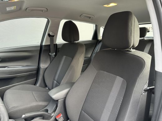 Hyundai i20 1.0 T-GDI Comfort Cruise / Elektrische Ramen V+A / Navigatie via Apple Carplay & Android Auto / 1... ActivLease financial lease