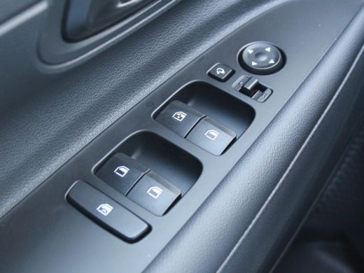 Hyundai i20 1.0 T-GDI Comfort / Navigatie via Android Auto/Apple Carplay / Airco / Cruise Control / Achteruit... ActivLease financial lease