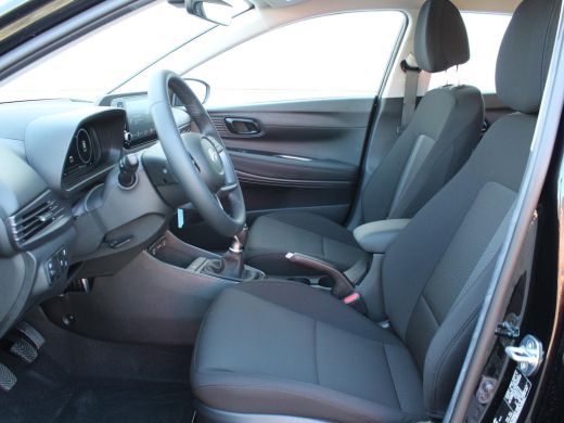 Hyundai i20 1.0 T-GDI Comfort / Navigatie via Android Auto/Apple Carplay / Airco / Cruise Control / Achteruit... ActivLease financial lease