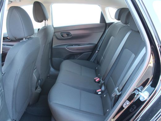 Hyundai i20 1.0 T-GDI Comfort / Navigatie via Android Auto/Apple Carplay / Airco / Cruise Control / Achteruit... ActivLease financial lease