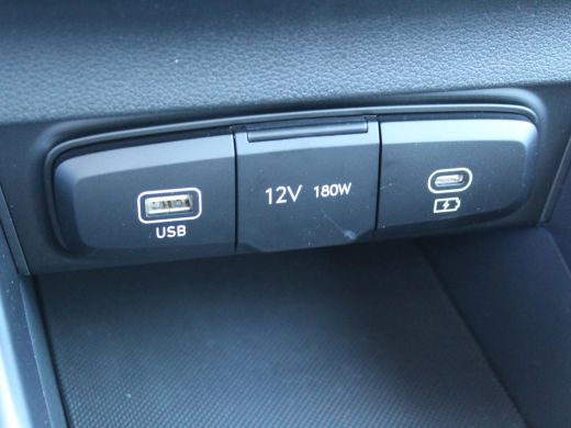 Hyundai i20 1.0 T-GDI Comfort Smart / Navigatie + Apple Carplay/Android Auto / Cruise Control / Airco / Achte... ActivLease financial lease