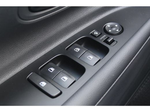 Hyundai i20 1.0 T-GDI Comfort Smart / Navigatie / Dodehoekdetectie / Achteruitrijcamera / Elek. Ramen Voor + ... ActivLease financial lease