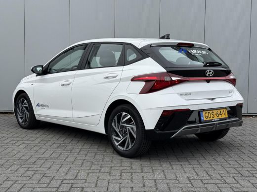 Hyundai i20 1.0 T-GDI Comfort Smart / Navigatie / Dodehoekdetectie / Achteruitrijcamera / Elek. Ramen Voor + ... ActivLease financial lease