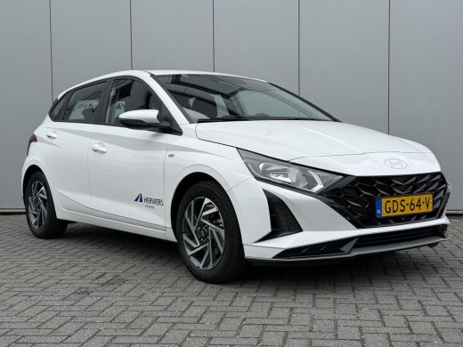 Hyundai i20 1.0 T-GDI Comfort Smart / Navigatie / Dodehoekdetectie / Achteruitrijcamera / Elek. Ramen Voor + ... ActivLease financial lease