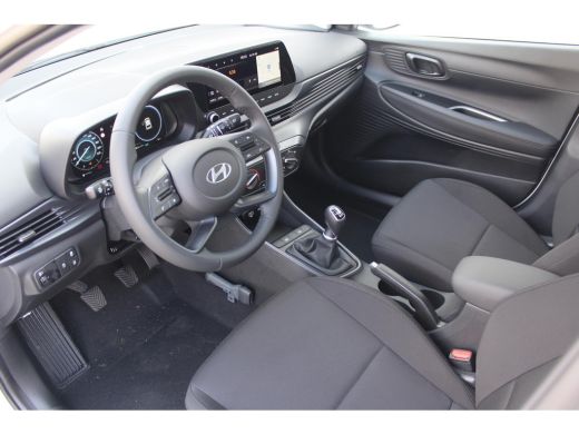 Hyundai i20 1.0 T-GDI Comfort Smart / Navigatie / Dodehoekdetectie / Achteruitrijcamera / Elek. Ramen Voor + ... ActivLease financial lease