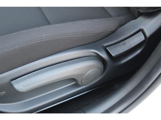 Hyundai i20 1.0 T-GDI Comfort Smart / Navigatie / Dodehoekdetectie / Achteruitrijcamera / Elek. Ramen Voor + ... ActivLease financial lease