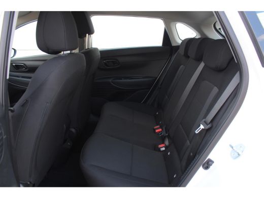 Hyundai i20 1.0 T-GDI Comfort Smart / Navigatie / Dodehoekdetectie / Achteruitrijcamera / Elek. Ramen Voor + ... ActivLease financial lease