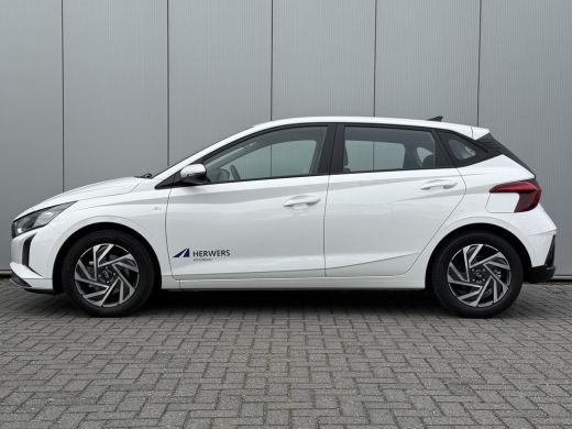 Hyundai i20 1.0 T-GDI Comfort Smart / Navigatie / Dodehoekdetectie / Achteruitrijcamera / Elek. Ramen Voor + ... ActivLease financial lease