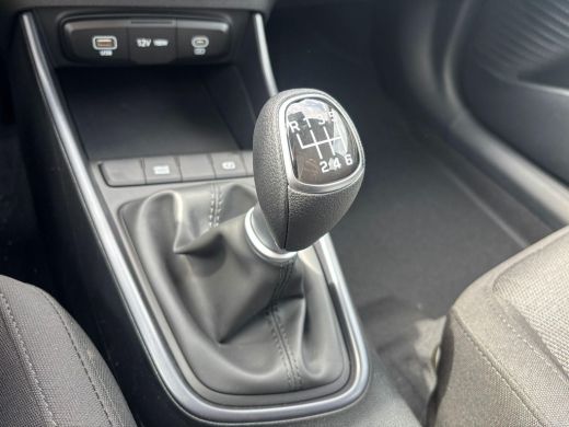 Hyundai i20 1.0 T-GDI E-Motion / Navigatie / Apple & Android carplay / Airco / Achteruitrijcamera / ActivLease financial lease