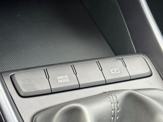 Hyundai i20 1.0 T-GDI E-Motion / Navigatie / Apple & Android carplay / Airco / Achteruitrijcamera / ActivLease financial lease