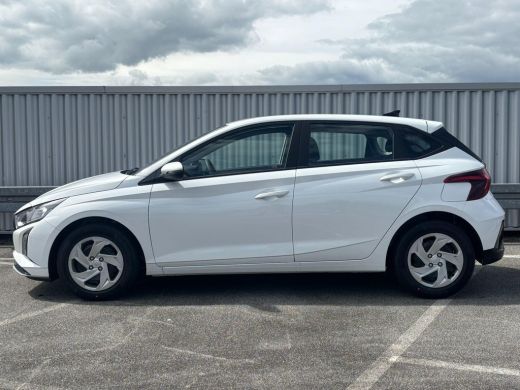 Hyundai i20 1.0 T-GDI E-Motion / Navigatie / Apple & Android carplay / Airco / Achteruitrijcamera / ActivLease financial lease