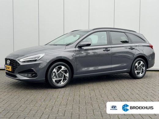 Hyundai i30 1.0 T-GDi Comfort / Navigatie / Climate Control / Cruise Control / Achteruitrijcamera / ActivLease financial lease