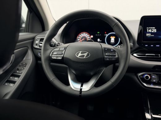 Hyundai i30 1.0 T-GDi Comfort / Navigatie / Climate Control / Cruise Control / Achteruitrijcamera / ActivLease financial lease