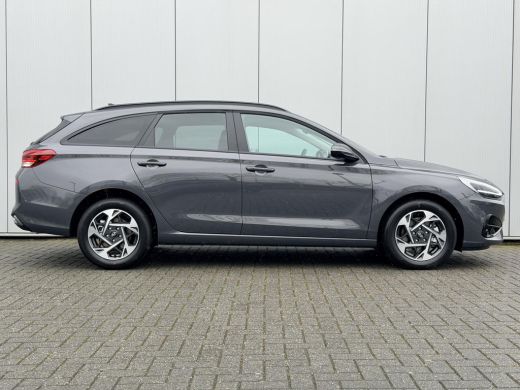 Hyundai i30 1.0 T-GDi Comfort / Navigatie / Climate Control / Cruise Control / Achteruitrijcamera / ActivLease financial lease