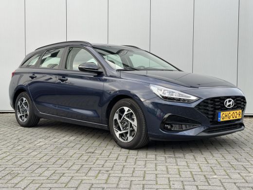 Hyundai i30 1.0 T-GDi MHEV Comfort / Demo Deal / Navigatie / Climate & Cruise Control / 8 Inch Multimediasche... ActivLease financial lease